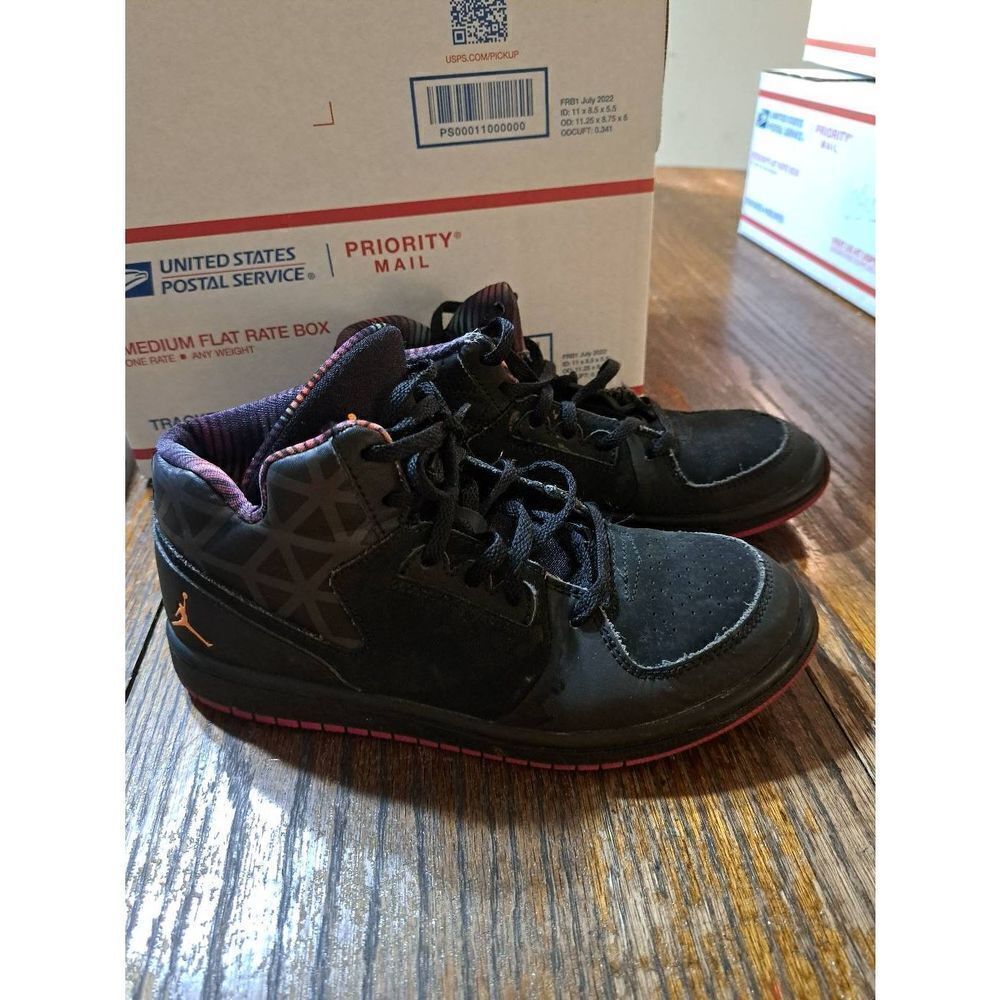 3 Youth Nike 747092-001 Jordan I Flight 3 Premium GG Hi Top Sneakers Pink Soles